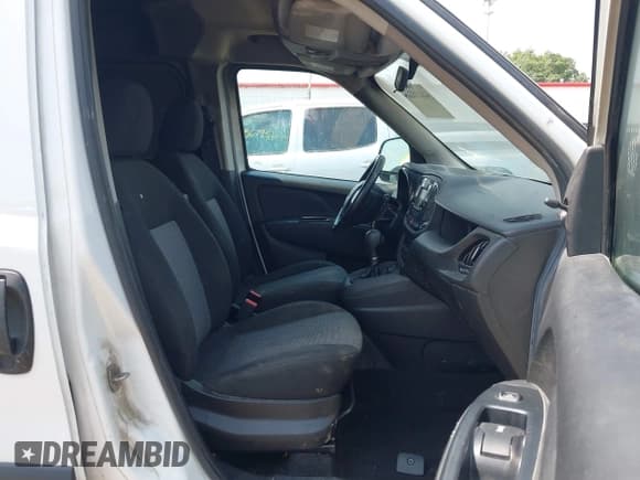 ✅ 2017 Ram ProMaster City Cargo Tradesman • VIN: ZFBERFAB6H6E04983 • Lot: 42833086. Listed on IAAI with 98,333 mi. Free auction sales archive from the USA and detailed vehicle history report at DreamBid. Image 5.