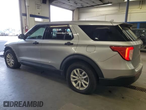 ✅ 2020 Ford Explorer • VIN: 1FMSK8BH8LGC02029 • Лот: 92243705. Опубликован ранее на Copart с пробегом 60 680 миль. Бесплатный доступ к архиву аукционных продаж из США и подробный отчёт об истории автомобиля на DreamBid. Изображение 2.
