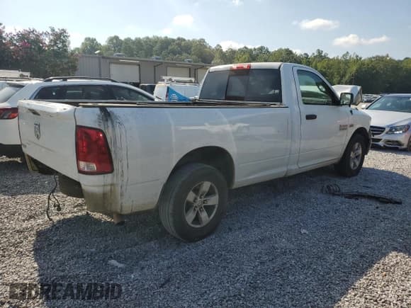 ✅ 2017 Ram 1500 Tradesman • VIN: 3C6JR6DTXHG548135 • Lot: 66296625. Wystawiony na Copart z przebiegiem 186 224 mil. Bezpłatny archiwum sprzedaży aukcyjnych z USA i szczegółowy raport historii pojazdu na DreamBid. Zdjęcie 3.