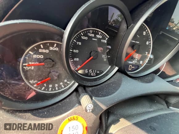 ✅ 2016 Porsche Cayenne • VIN: WP1AA2A21GKA09638 • Lot: 65498264. Wystawiony na Copart z przebiegiem 61 511 mil. Bezpłatny archiwum sprzedaży aukcyjnych z USA i szczegółowy raport historii pojazdu na DreamBid. Zdjęcie 8.