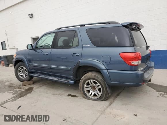 ✅ 2005 Toyota Sequoia Limited • VIN: 5TDBT48A15S235810 • Lot: 51703345. Listed on Copart with 265,366 mi. Free auction sales archive from the USA and detailed vehicle history report at DreamBid. Image 2.