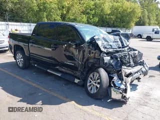 ✅ 2017 Toyota Tundra SR5 • VIN: 5TFDW5F12HX599404 • Lot: 43255315. Listed on IAAI with 114,840 mi. Free auction sales archive from the USA and detailed vehicle history report at DreamBid. Image 1.