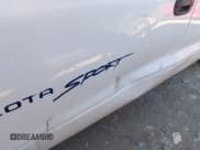 ✅ 2000 Dodge Dakota Sport • VIN: 1B7GL2AX0YS688465 • Lot: 41341012. Wystawiony na IAAI z przebiegiem 283 467 mil. Bezpłatny archiwum sprzedaży aukcyjnych z USA i szczegółowy raport historii pojazdu na DreamBid. Zdjęcie 6.