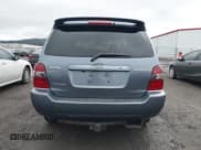 ✅ 2006 Toyota Highlander Limited • VIN: JTEEP21A960174612 • Lot: 43688559. Wystawiony na IAAI z przebiegiem 196 569 mil. Bezpłatny archiwum sprzedaży aukcyjnych z USA i szczegółowy raport historii pojazdu na DreamBid. Zdjęcie 16.