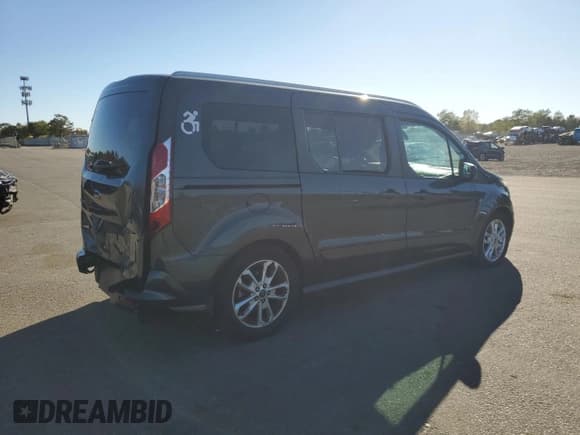 ✅ 2017 Ford Transit Connect XLT • VIN: NM0GE9F76H1313338 • Lot: 86279415. Listed on Copart with 48,635 mi. Free auction sales archive from the USA and detailed vehicle history report at DreamBid. Image 3.