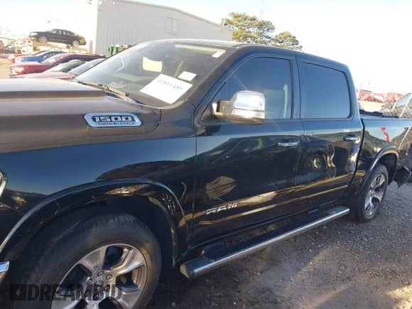 2022 Ram 1500 Laramie с VIN 1C6RREJT8NN190134, выставлен на аукционе IAAI как лот 41811489 с пробегом 63 984 миль миль и . История ставок и продаж доступна на DreamBid. Изображение 14.