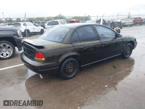 1996 Saturn SL with VIN 1G8ZH5281TZ111411, listed as a IAAI auction lot 43550088 with 236,266 mi miles and . Bid and sale history available at DreamBid. Image 4.