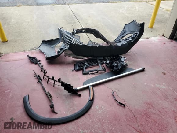 ✅ 2023 Mitsubishi Eclipse Cross LE • VIN: JA4ATVAA7PZ052094 • Lot: 71623595. Wystawiony na Copart z przebiegiem 21 764 mil. Bezpłatny archiwum sprzedaży aukcyjnych z USA i szczegółowy raport historii pojazdu na DreamBid. Zdjęcie 13.