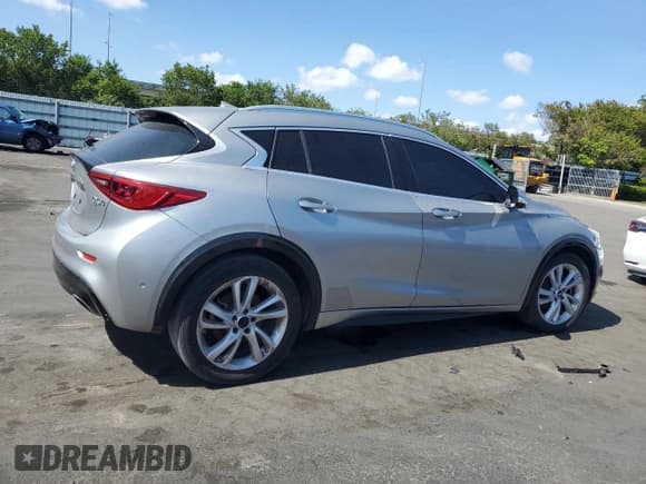 ✅ 2017 Infiniti QX30 Sport • VIN: SJKCH5CP6HA022776 • Lot: 56149245. Listed on Copart with 66,461 mi. Free auction sales archive from the USA and detailed vehicle history report at DreamBid. Image 3.