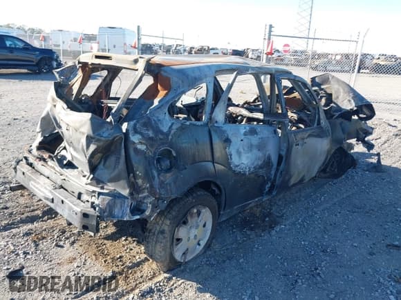 ✅ 2007 Ford Focus S • VIN: 1FAHP37N37W323750 • Lot: 43514786. Listed on IAAI with Not provided. Free auction sales archive from the USA and detailed vehicle history report at DreamBid. Image 4.