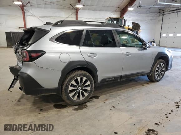 ✅ 2024 Subaru Outback Limited XT • VIN: 4S4BTGND2R3242638 • Lot: 54425825. Wystawiony na Copart z przebiegiem 33 371 mil. Bezpłatny archiwum sprzedaży aukcyjnych z USA i szczegółowy raport historii pojazdu na DreamBid. Zdjęcie 3.