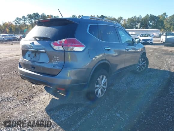 ✅ 2016 Nissan Rogue SL • VIN: JN8AT2MV2GW134758 • Лот: 43496326. Опубликован ранее на IAAI с пробегом 308 772 миль. Бесплатный доступ к архиву аукционных продаж из США и подробный отчёт об истории автомобиля на DreamBid. Изображение 4.