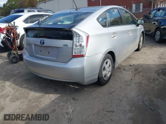 ✅ 2010 Toyota Prius II • VIN: JTDKN3DU1A0048245 • Lot: 43517543. Wystawiony na IAAI z przebiegiem Nie podano. Bezpłatny archiwum sprzedaży aukcyjnych z USA i szczegółowy raport historii pojazdu na DreamBid. Zdjęcie 4.
