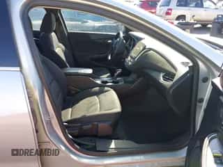 2022 Chevrolet Malibu LT with VIN 1G1ZD5ST9NF139833, listed as a IAAI auction lot 43519704 with 62,390 mi miles and . Bid and sale history available at DreamBid. Image 5.