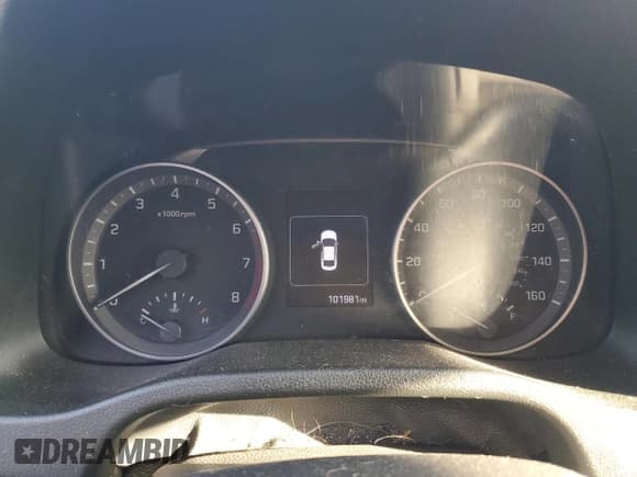 ✅ 2018 Hyundai Elantra SEL • VIN: 5NPD84LF4JH375623 • Lot: 89582225. Wystawiony na Copart z przebiegiem 101 981 mil. Bezpłatny archiwum sprzedaży aukcyjnych z USA i szczegółowy raport historii pojazdu na DreamBid. Zdjęcie 9.