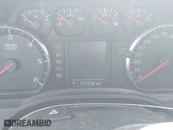 2015 Chevrolet Silverado 1500 Work Truck z VIN 1GCNCPEH6FZ432777, wystawiony jako IAAI lot #43398977 z przebiegiem 141 319 mil mil oraz . Historia ofert i sprzedaży dostępna na DreamBid. Obrazek 15.