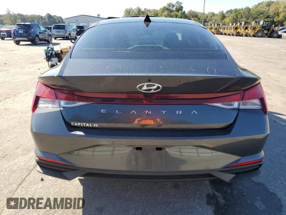 ✅ 2023 Hyundai Elantra SEL • VIN: 5NPLS4AG4PH092575 • Lot: 86324865. Listed on Copart with 38,258 mi. Free auction sales archive from the USA and detailed vehicle history report at DreamBid. Image 6.