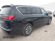 ✅ 2023 Chrysler Pacifica Hybrid Touring L • VIN: 2C4RC1L77PR631132 • Лот: 42391834. Опубликован ранее на IAAI с пробегом 61 868 миль. Бесплатный доступ к архиву аукционных продаж из США и подробный отчёт об истории автомобиля на DreamBid. Изображение 4.