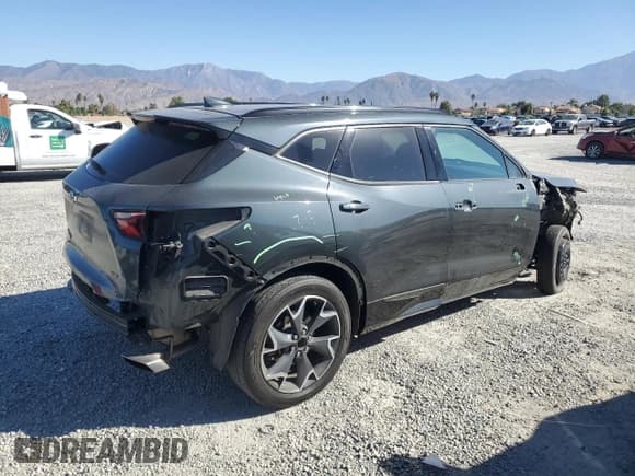 ✅ 2019 Chevrolet Blazer RS • VIN: 3GNKBERS2KS692799 • Lot: 85305415. Listed on Copart with 90,961 mi. Free auction sales archive from the USA and detailed vehicle history report at DreamBid. Image 3.