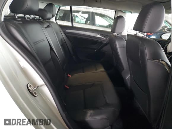 ✅ 2020 Volkswagen Golf TSI • VIN: 3VWG57AU5LM013576 • Lot: 82678775. Listed on Copart with 41,791 mi. Free auction sales archive from the USA and detailed vehicle history report at DreamBid. Image 10.