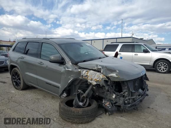 ✅ 2020 Jeep Grand Cherokee Altitude • VIN: 1C4RJFAG2LC257778 • Lot: 53754825. Listed on Copart with 97,595 mi. Free auction sales archive from the USA and detailed vehicle history report at DreamBid. Image 4.