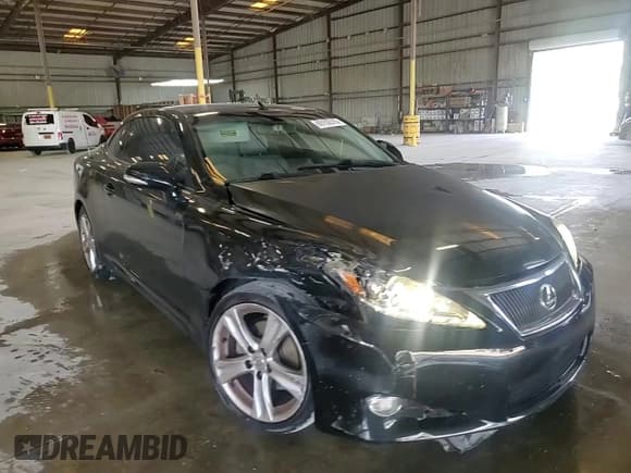 ✅ 2012 Lexus IS 250 C • VIN: JTHFF2C25C2525029 • Lot: 69102515. Wystawiony na Copart z przebiegiem 199 565 mil. Bezpłatny archiwum sprzedaży aukcyjnych z USA i szczegółowy raport historii pojazdu na DreamBid. Zdjęcie 13.