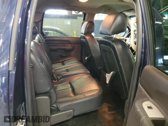 ✅ 2011 Chevrolet Silverado 1500 LT • VIN: 3GCPKSE37BG138043 • Lot: 72391944. Listed on Copart with 184,116 mi. Free auction sales archive from the USA and detailed vehicle history report at DreamBid. Image 10.