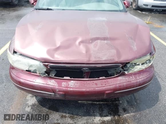 ✅ 1999 Buick Century Limited • VIN: 2G4WY52M4X1427997 • Lot: 42950727. Wystawiony na IAAI z przebiegiem 136 358 mil. Bezpłatny archiwum sprzedaży aukcyjnych z USA i szczegółowy raport historii pojazdu na DreamBid. Zdjęcie 6.