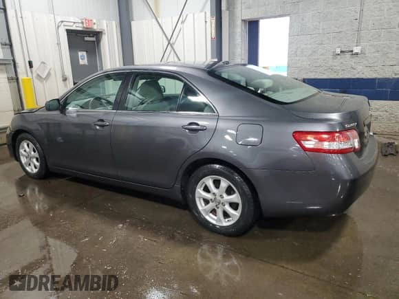 2011 Toyota Camry LE с VIN 4T4BF3EK4BR131223, выставлен на аукционе Copart как лот 67139425 с пробегом 104 242 миль миль и Списание • Salvage title. История ставок и продаж доступна на DreamBid. Изображение 2.