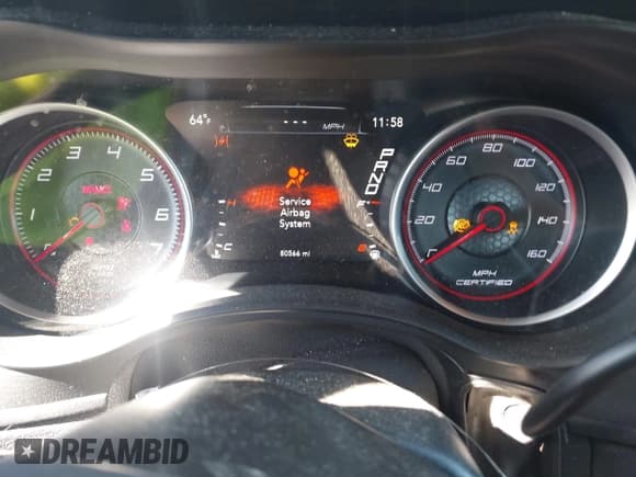 ✅ 2018 Dodge Charger Police • VIN: 2C3CDXAT7JH144133 • Lot: 43520659. Wystawiony na IAAI z przebiegiem 80 566 mil. Bezpłatny archiwum sprzedaży aukcyjnych z USA i szczegółowy raport historii pojazdu na DreamBid. Zdjęcie 7.