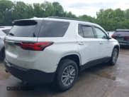 ✅ 2022 Chevrolet Traverse LT Cloth • VIN: 1GNERGKW7NJ170497 • Lot: 42765745. Listed on IAAI with 61,693 mi. Free auction sales archive from the USA and detailed vehicle history report at DreamBid. Image 4.