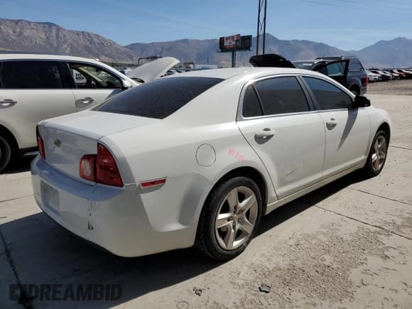 ✅ 2012 Chevrolet Malibu 1FL • VIN: 1G1ZA5EU5CF296625 • Lot: 74062284. Listed on Copart with 139,182 mi. Free auction sales archive from the USA and detailed vehicle history report at DreamBid. Image 3.