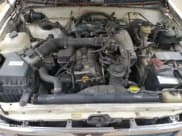 ✅ 1995 Toyota Tacoma • VIN: 4TAUN41B5SZ024394 • Лот: 90460595. Опубликован ранее на Copart с пробегом 333 938 миль. Бесплатный доступ к архиву аукционных продаж из США и подробный отчёт об истории автомобиля на DreamBid. Изображение 11.