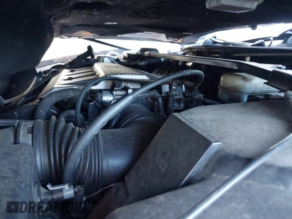 ✅ 1997 Cadillac Seville STS • VIN: 1G6KY5298VU810473 • Lot: 43444629. Listed on IAAI with 71,575 mi. Free auction sales archive from the USA and detailed vehicle history report at DreamBid. Image 10.