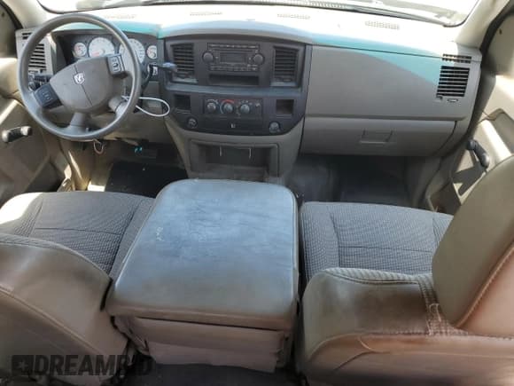 ✅ 2009 Dodge 2500 SLT • VIN: 3D7KS28T79G556379 • Лот: 55851385. Опубликован ранее на Copart с пробегом 148 054 миль. Бесплатный доступ к архиву аукционных продаж из США и подробный отчёт об истории автомобиля на DreamBid. Изображение 8.