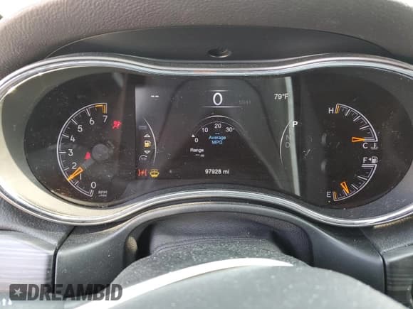 ✅ 2019 Jeep Grand Cherokee Upland • VIN: 1C4RJFAG1KC570173 • Lot: 66118155. Listed on Copart with 97,928 mi. Free auction sales archive from the USA and detailed vehicle history report at DreamBid. Image 9.