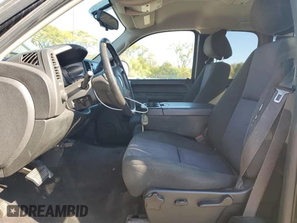 ✅ 2011 Chevrolet Silverado 1500 LT • VIN: 1GCRKSE34BZ256267 • Lot: 76383234. Listed on Copart with 238,721 mi. Free auction sales archive from the USA and detailed vehicle history report at DreamBid. Image 7.