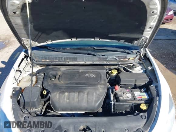 2013 Dodge Dart SXT z VIN 1C3CDFBA5DD211238, wystawiony jako IAAI lot #43589261 z przebiegiem 181 811 mil mil oraz . Historia ofert i sprzedaży dostępna na DreamBid. Obrazek 10.