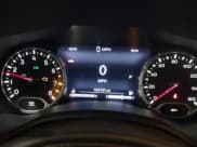 ✅ 2017 Jeep Renegade Limited • VIN: ZACCJBDB1HPE51185 • Lot: 43108933. Wystawiony na IAAI z przebiegiem 104 101 mil. Bezpłatny archiwum sprzedaży aukcyjnych z USA i szczegółowy raport historii pojazdu na DreamBid. Zdjęcie 7.