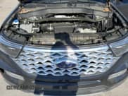 ✅ 2021 Ford Explorer Platinum • VIN: 1FM5K8HC7MGA55826 • Lot: 52320005. Wystawiony na Copart z przebiegiem 106 117 mil. Bezpłatny archiwum sprzedaży aukcyjnych z USA i szczegółowy raport historii pojazdu na DreamBid. Zdjęcie 12.