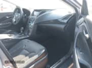 ✅ 2016 Hyundai Azera Limited • VIN: KMHFH4JGXGA568911 • Лот: 41428434. Опубликован ранее на IAAI с пробегом 158 202 миль. Бесплатный доступ к архиву аукционных продаж из США и подробный отчёт об истории автомобиля на DreamBid. Изображение 5.