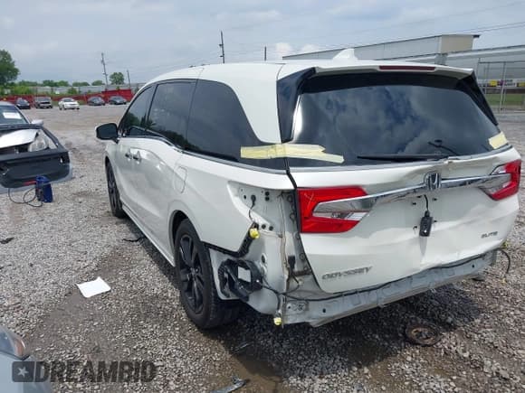 ✅ 2019 Honda Odyssey Elite • VIN: 5FNRL6H95KB104816 • Lot: 42232490. Listed on IAAI with 77,465 mi. Free auction sales archive from the USA and detailed vehicle history report at DreamBid. Image 3.