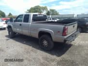 ✅ 2004 Chevrolet Silverado 2500HD LS • VIN: 1GCHK29224E249020 • Лот: 39827827. Опубликован ранее на IAAI с пробегом 266 564 миль. Бесплатный доступ к архиву аукционных продаж из США и подробный отчёт об истории автомобиля на DreamBid. Изображение 3.