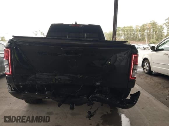 ✅ 2021 Ram 1500 Big Horn • VIN: 1C6RREBG9MN710762 • Lot: 43373591. Listed on IAAI with 51,132 mi. Free auction sales archive from the USA and detailed vehicle history report at DreamBid. Image 6.