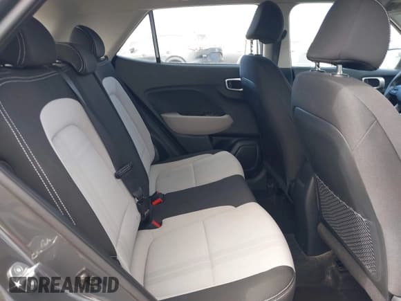✅ 2023 Hyundai Venue SEL • VIN: KMHRC8A37PU255300 • Lot: 41472510. Listed on IAAI with 32,988 mi. Free auction sales archive from the USA and detailed vehicle history report at DreamBid. Image 8.