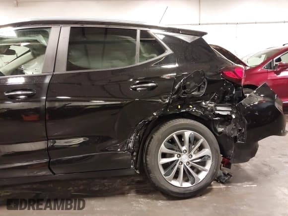 ✅ 2022 Buick Encore GX Select • VIN: KL4MMDSL3NB090643 • Lot: 42456934. Listed on IAAI with 44,259 mi. Free auction sales archive from the USA and detailed vehicle history report at DreamBid. Image 6.