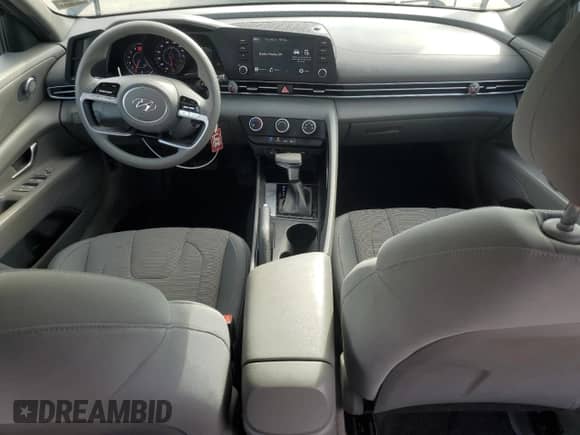 2021 Hyundai Elantra SE z VIN 5NPLL4AG8MH047339, wystawiony jako Copart lot #71456835 z przebiegiem 79 436 mil mil oraz Szkoda całkowita • Salvage title. Historia ofert i sprzedaży dostępna na DreamBid. Obrazek 8.