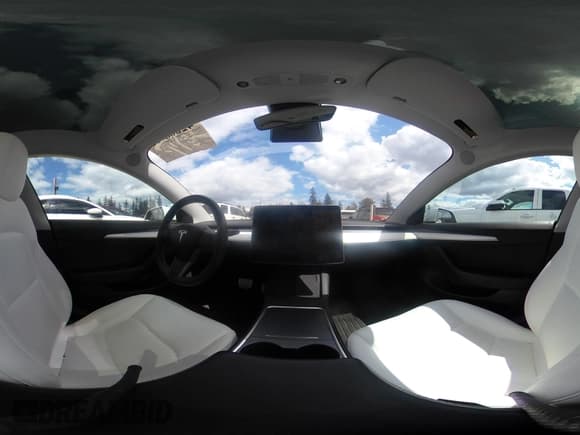 ✅ 2021 Tesla Model 3 Performance • VIN: 5YJ3E1EC2MF096681 • Lot: 42068782. Wystawiony na IAAI z przebiegiem 34 852 mil. Bezpłatny archiwum sprzedaży aukcyjnych z USA i szczegółowy raport historii pojazdu na DreamBid. Zdjęcie 24.