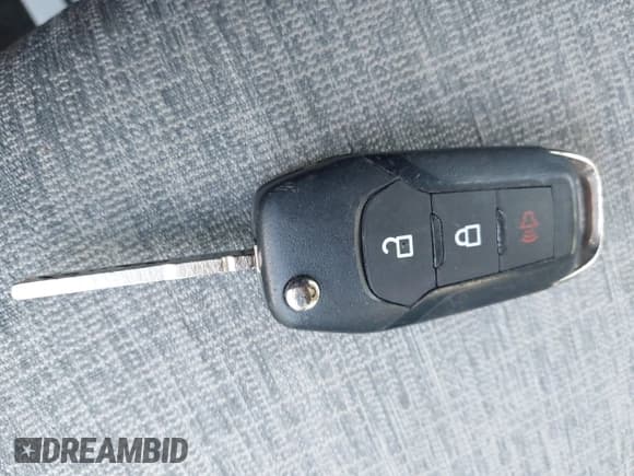 ✅ 2022 Ford Maverick XL • VIN: 3FTTW8E3XNRA37996 • Lot: 42287475. Wystawiony na IAAI z przebiegiem 23 523 mil. Bezpłatny archiwum sprzedaży aukcyjnych z USA i szczegółowy raport historii pojazdu na DreamBid. Zdjęcie 11.