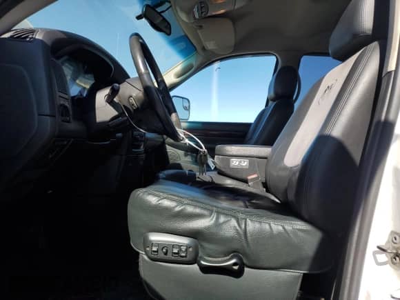 ✅ 2002 Dodge 1500 • VIN: 1D3HU18Z22J189710 • Лот: 75992514. Размещён на Copart с пробегом 122 020 миль миль. Получите бесплатный доступ к архиву аукционных продаж из США и посмотрите подробный отчёт об истории автомобиля на DreamBid. Изображение 7.